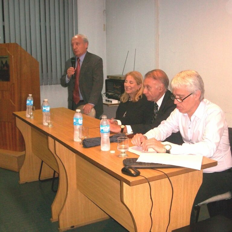 Seminario en la UdeMM